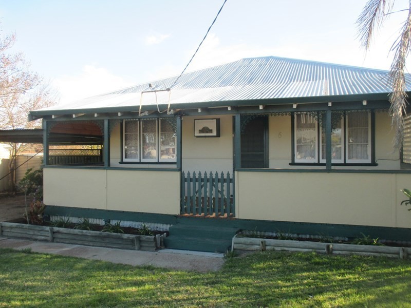 6 Cobham Street, Katanning WA 6317