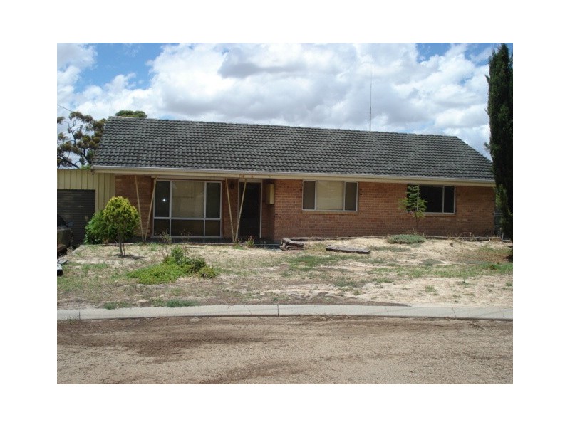 42 Whitehead Road, Gnowangerup WA 6335