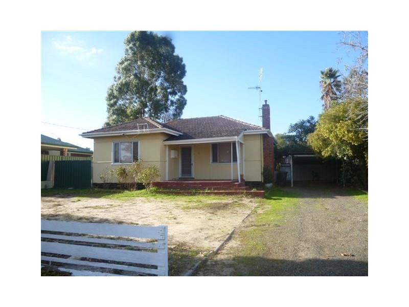 5 Bowden Terrace, Katanning WA 6317