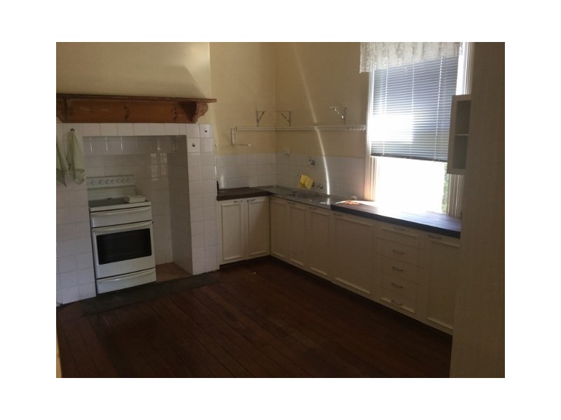 68 Avon Street, Katanning WA 6317