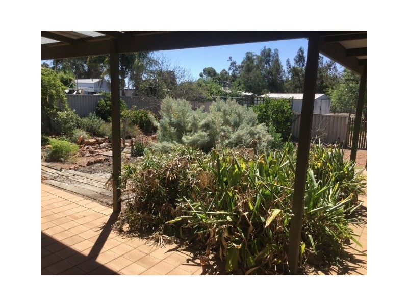 68 Avon Street, Katanning WA 6317