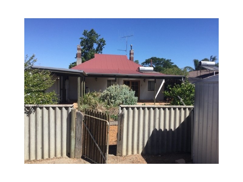 68 Avon Street, Katanning WA 6317