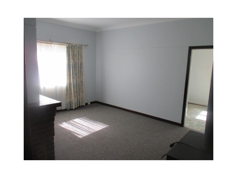 83 Albany Highway, Kojonup WA 6395