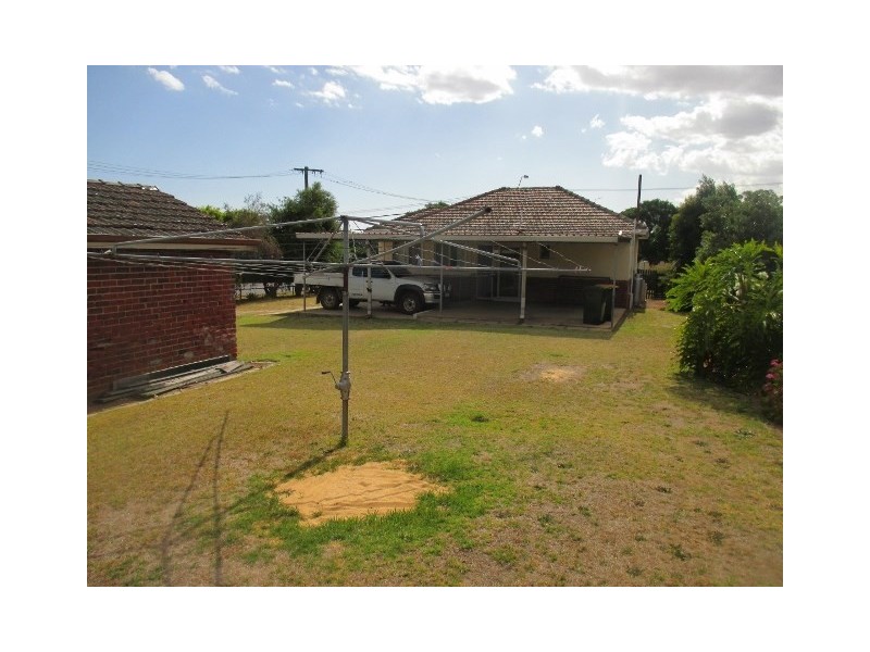 83 Albany Highway, Kojonup WA 6395