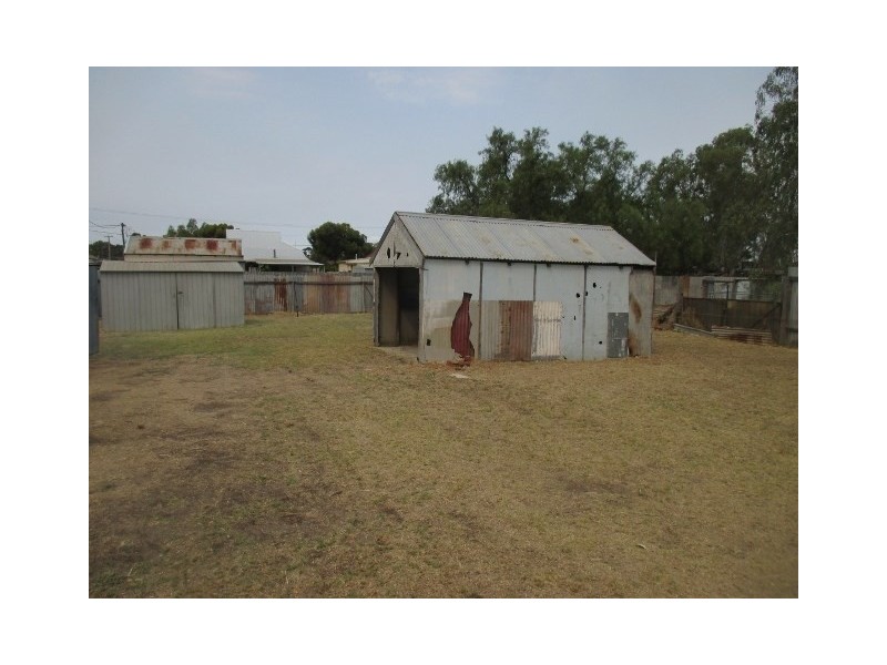 127 Conroy Street, Katanning WA 6317