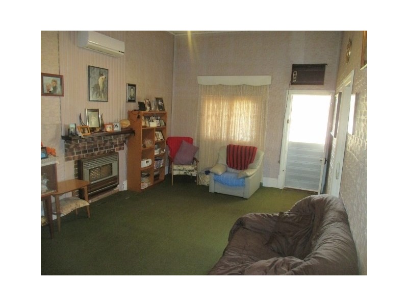 41 Barker Street, Katanning WA 6317