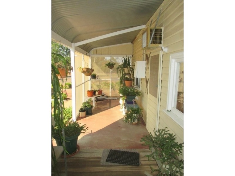 41 Barker Street, Katanning WA 6317