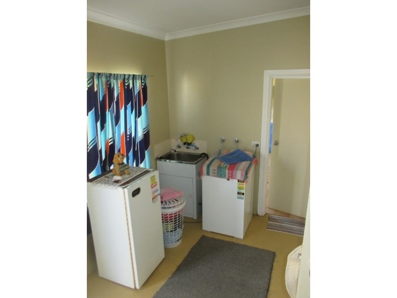 41 Barker Street, Katanning WA 6317