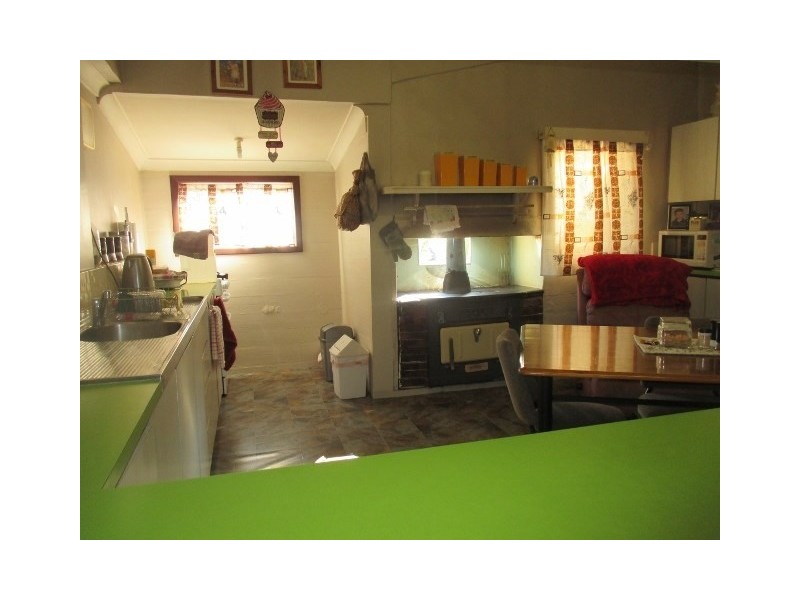 41 Barker Street, Katanning WA 6317