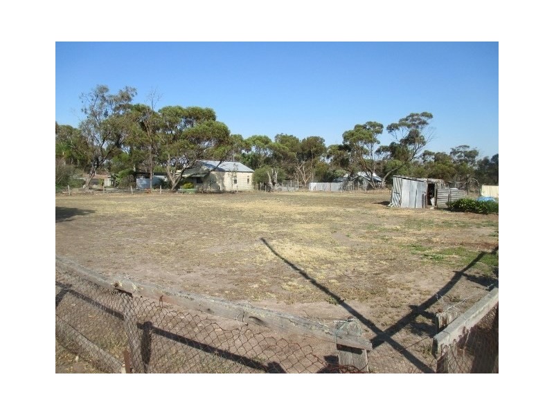 41 Barker Street, Katanning WA 6317