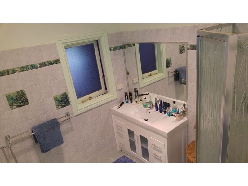 6 Annie Street, Katanning WA 6317