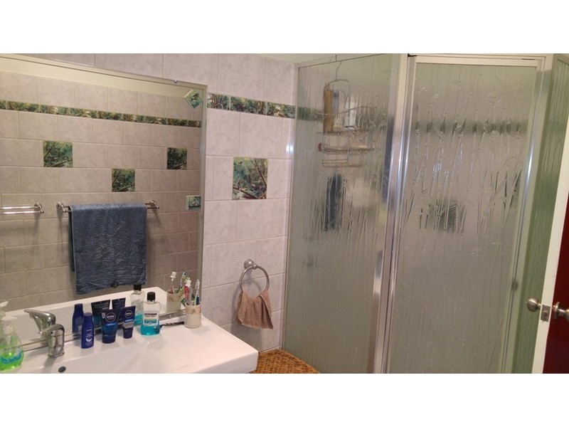 6 Annie Street, Katanning WA 6317