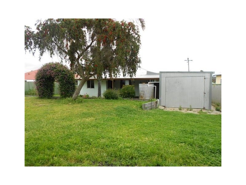 9 Newstead Road, Kojonup WA 6395