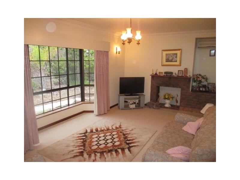 53 Tree Street, Katanning WA 6317