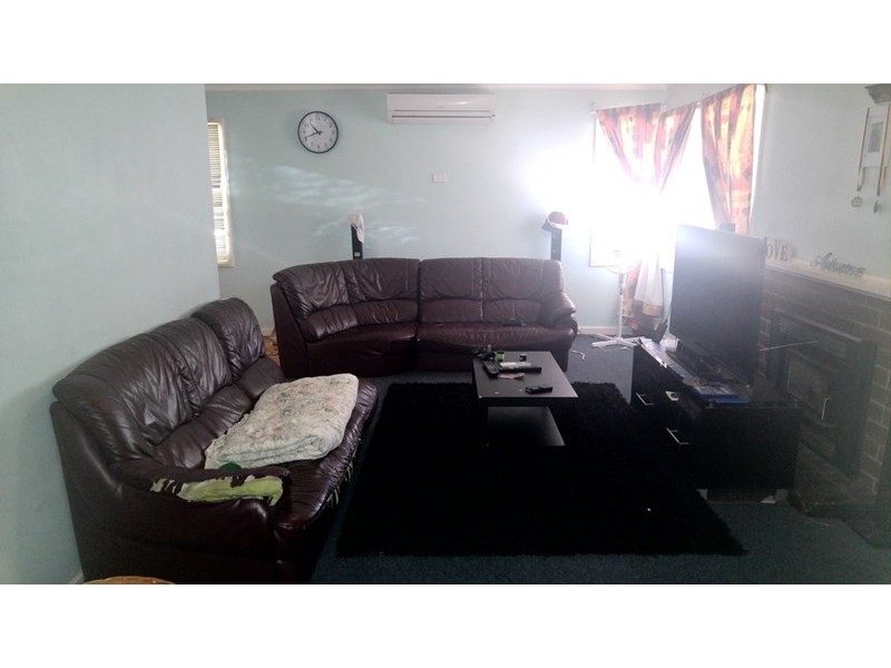 6 Holly Street, Katanning WA 6317