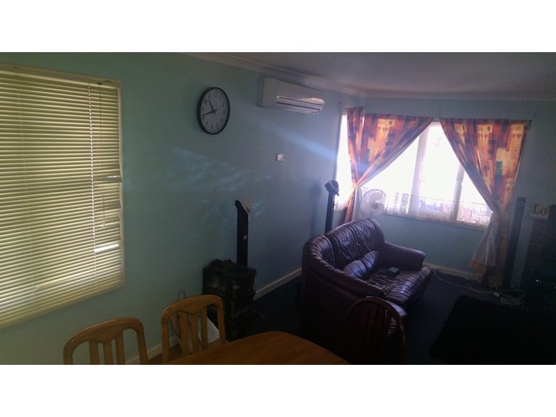 6 Holly Street, Katanning WA 6317