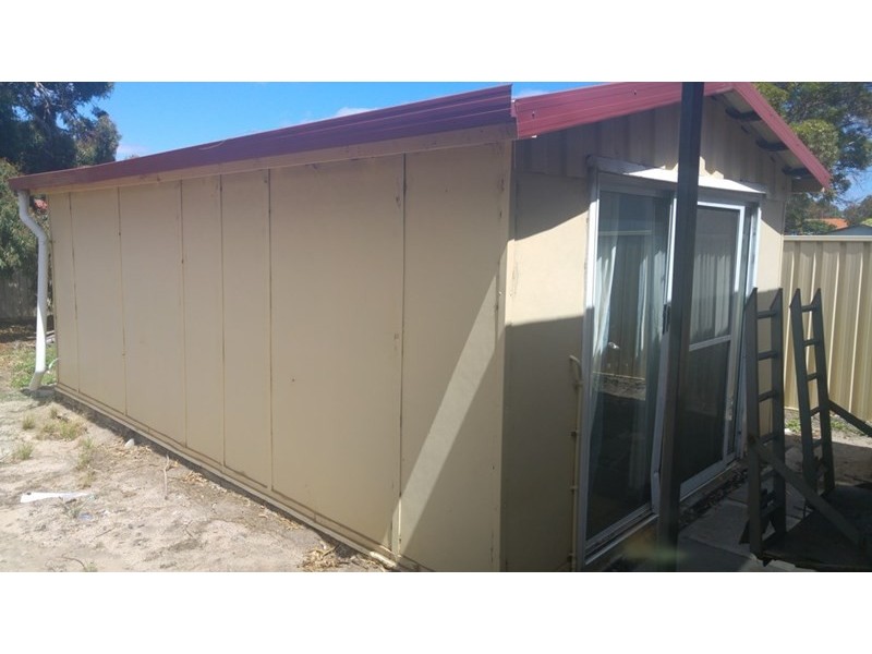 6 Holly Street, Katanning WA 6317