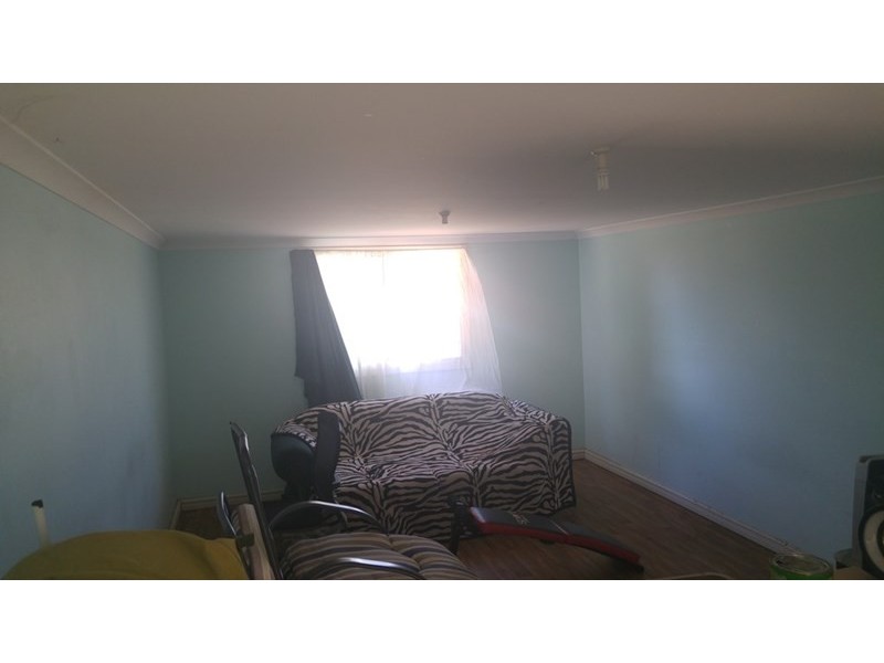 6 Holly Street, Katanning WA 6317