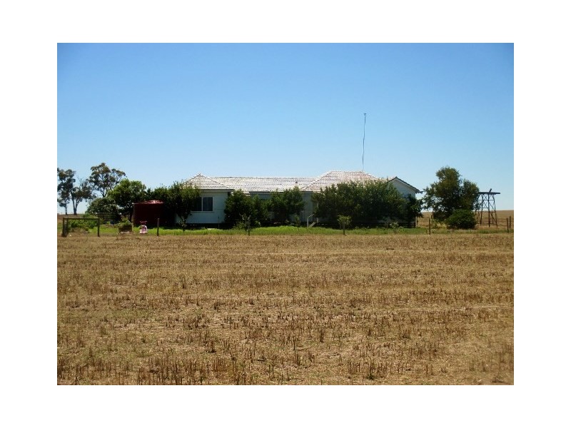 1887 Kojonup-Katanning Road, Katanning WA 6317