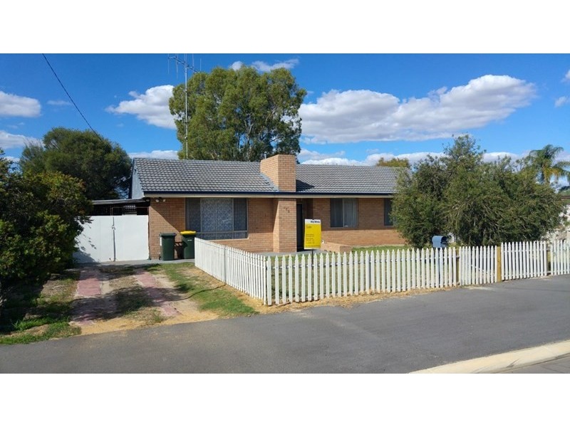68 Carew Street, Katanning WA 6317