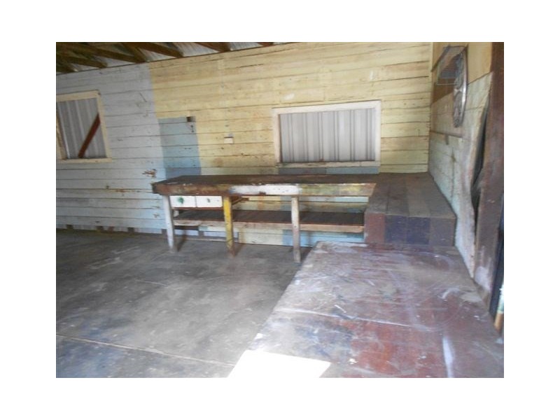 49 Harvey Street, Dumbleyung WA 6350