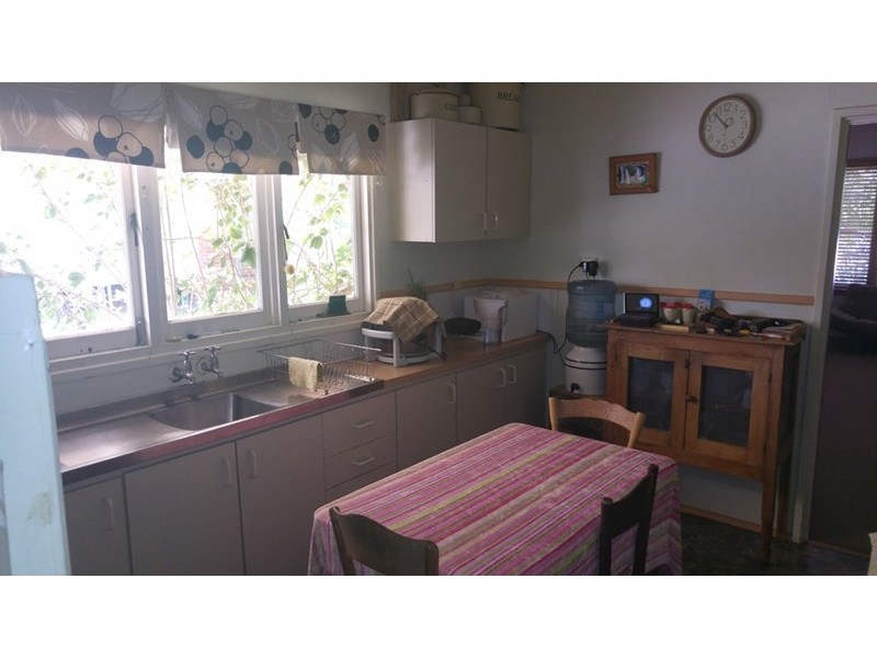 9 Francis Street, Katanning WA 6317