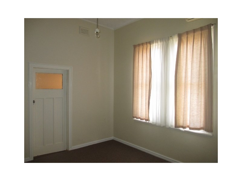 36 Carew Street, Katanning WA 6317