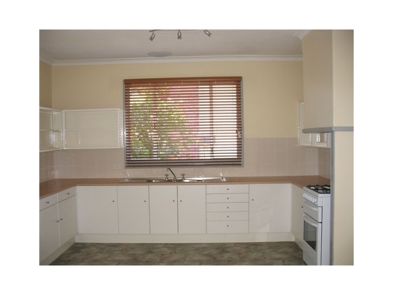 14 Bowden Terrace, Katanning WA 6317