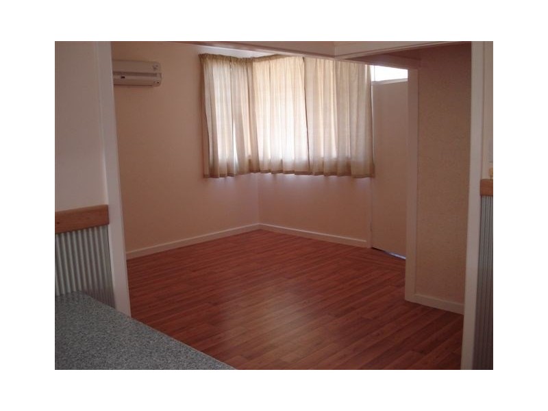 24 Bowden Terrace, Katanning WA 6317