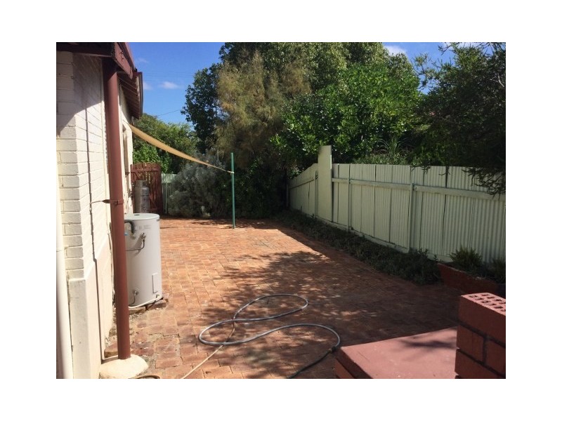 25 Piesse Street, Katanning WA 6317