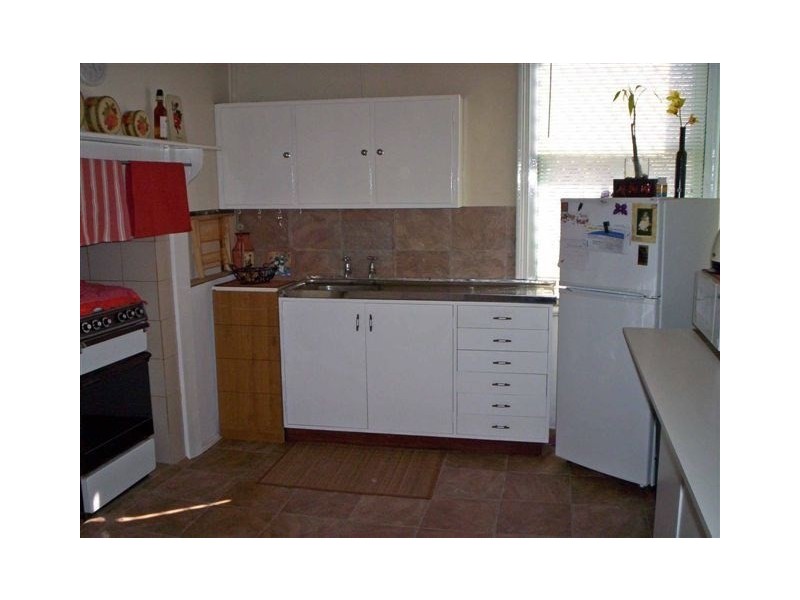 15 Bokarup Street, Katanning WA 6317