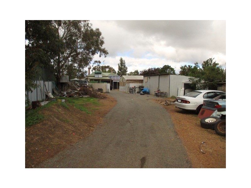 10 Beach Street, Katanning WA 6317