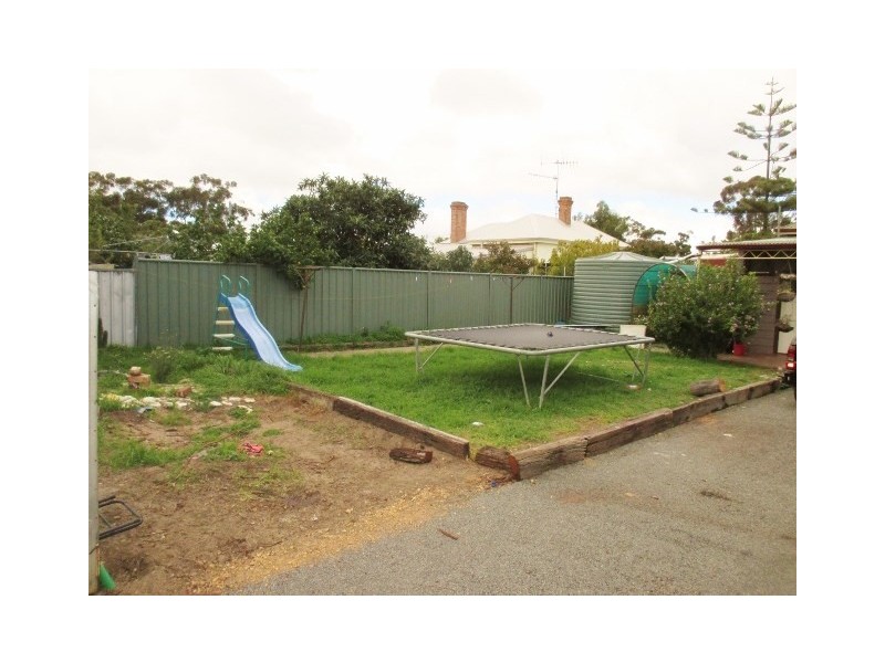 10 Beach Street, Katanning WA 6317