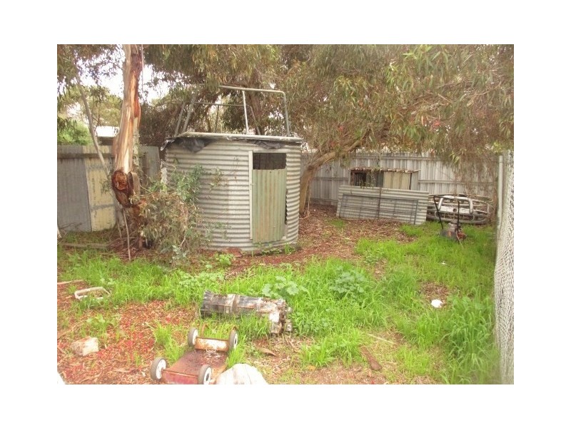 10 Beach Street, Katanning WA 6317