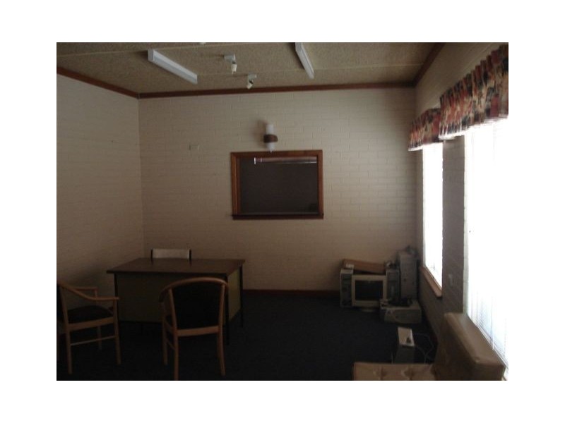 9 Taylor Street, Katanning WA 6317