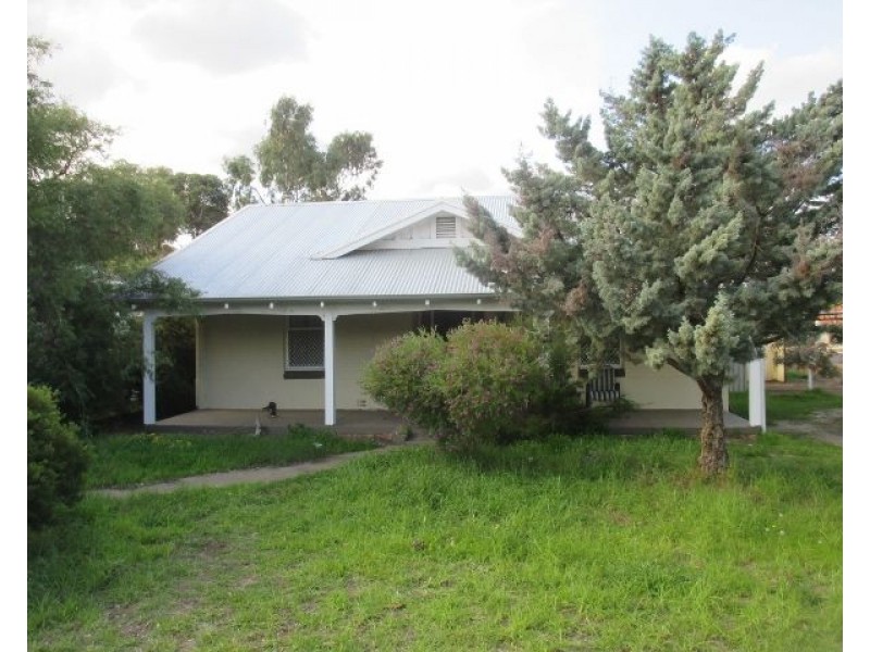 49 Daping Street, Katanning WA 6317