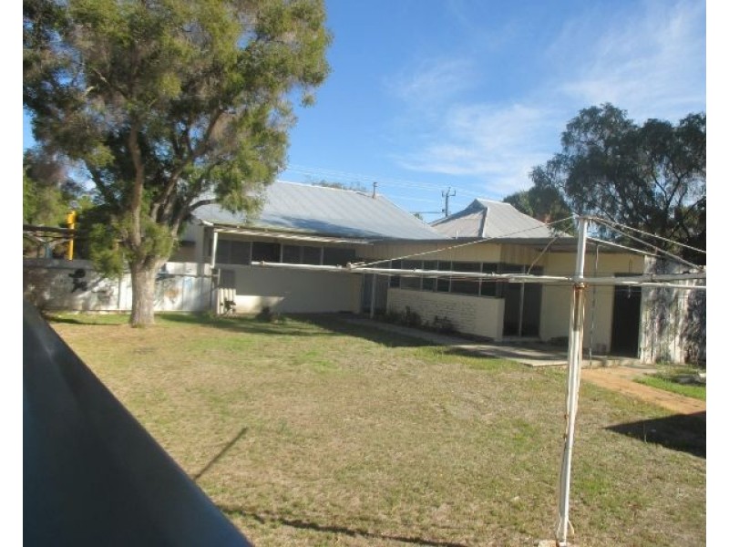 49 Daping Street, Katanning WA 6317