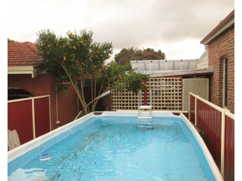 10 Beach Street, Katanning WA 6317