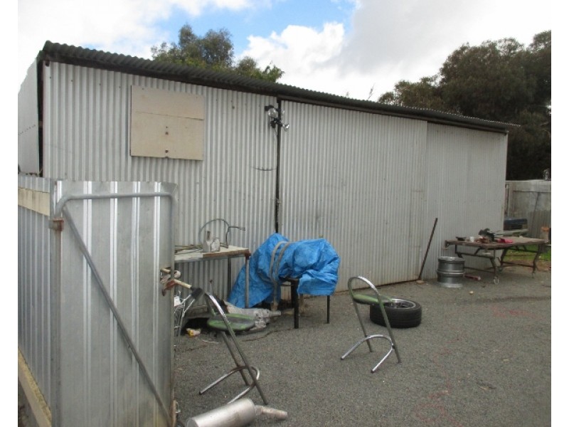 10 Beach Street, Katanning WA 6317