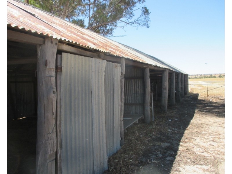 612 Warren Road, Katanning WA 6317