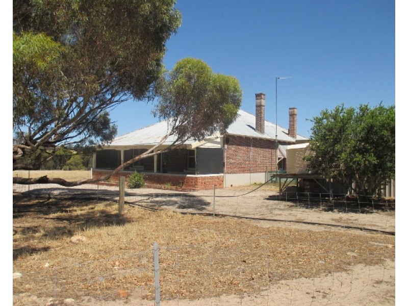 612 Warren Road, Katanning WA 6317