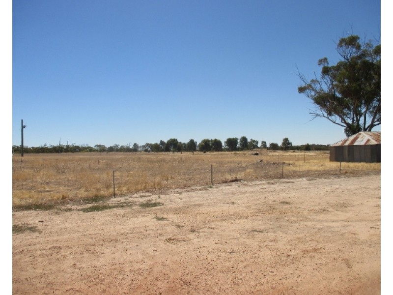 612 Warren Road, Katanning WA 6317