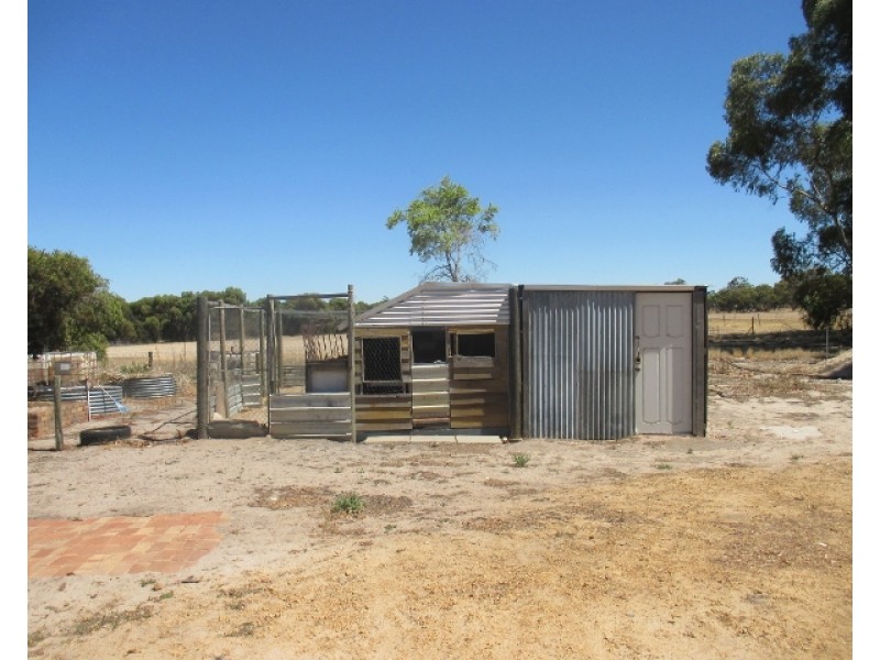 612 Warren Road, Katanning WA 6317