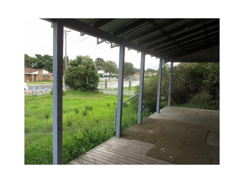 19 Cobham Street, Katanning WA 6317