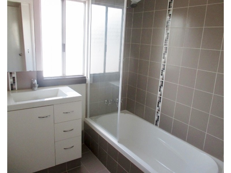 31 Barker Street, Katanning WA 6317