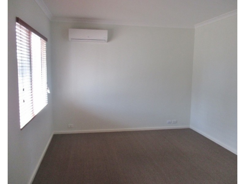 31 Barker Street, Katanning WA 6317