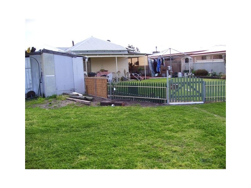 9 Conroy Street, Katanning WA 6317