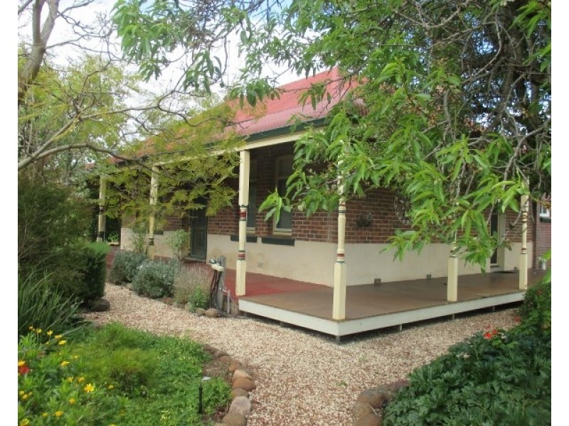 15 Beach Street, Katanning WA 6317