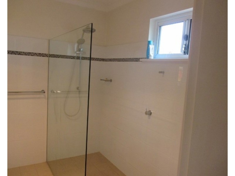 15 Beach Street, Katanning WA 6317