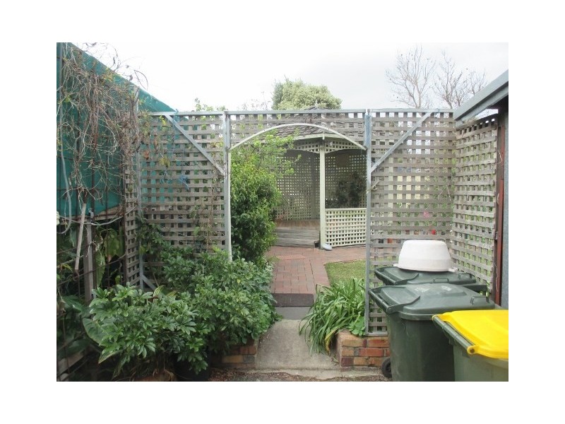 24 Chipper Street, Katanning WA 6317